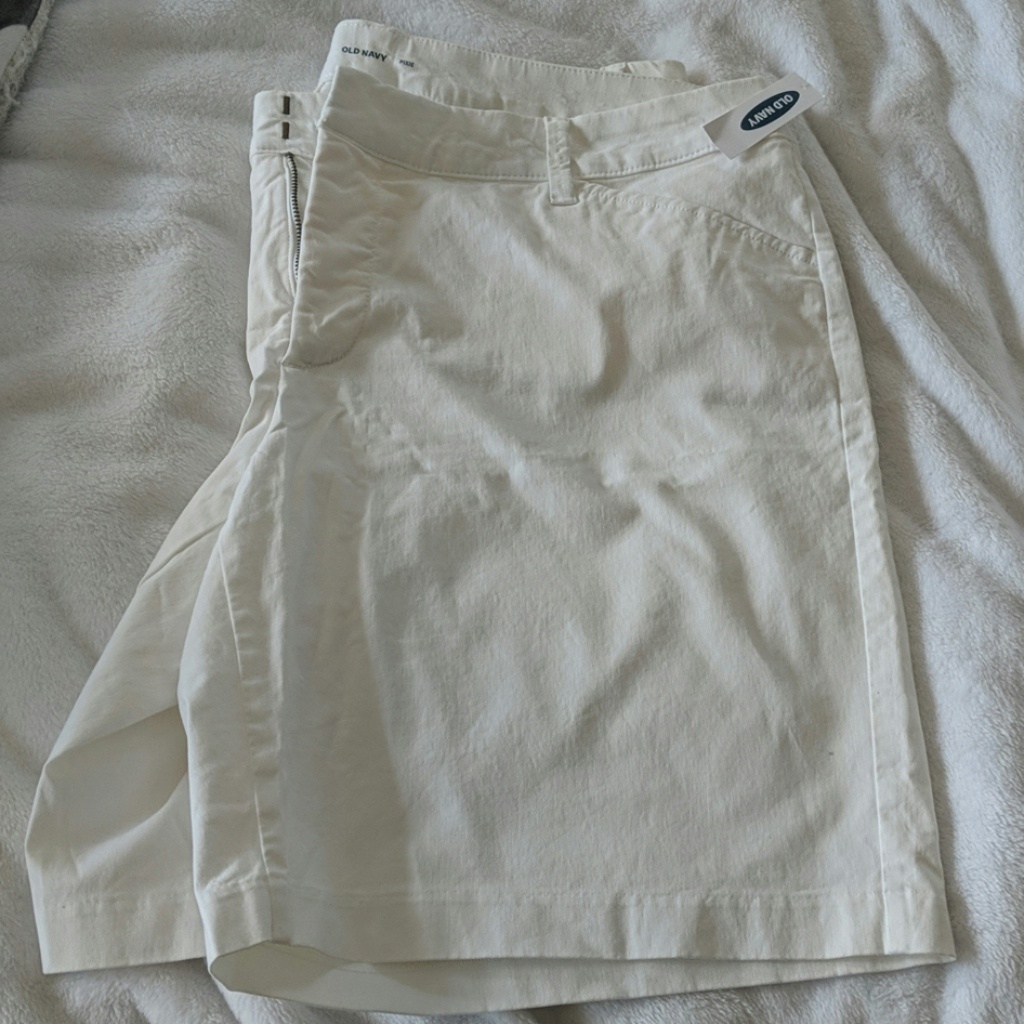 White Bermuda Shorts  6Inseam